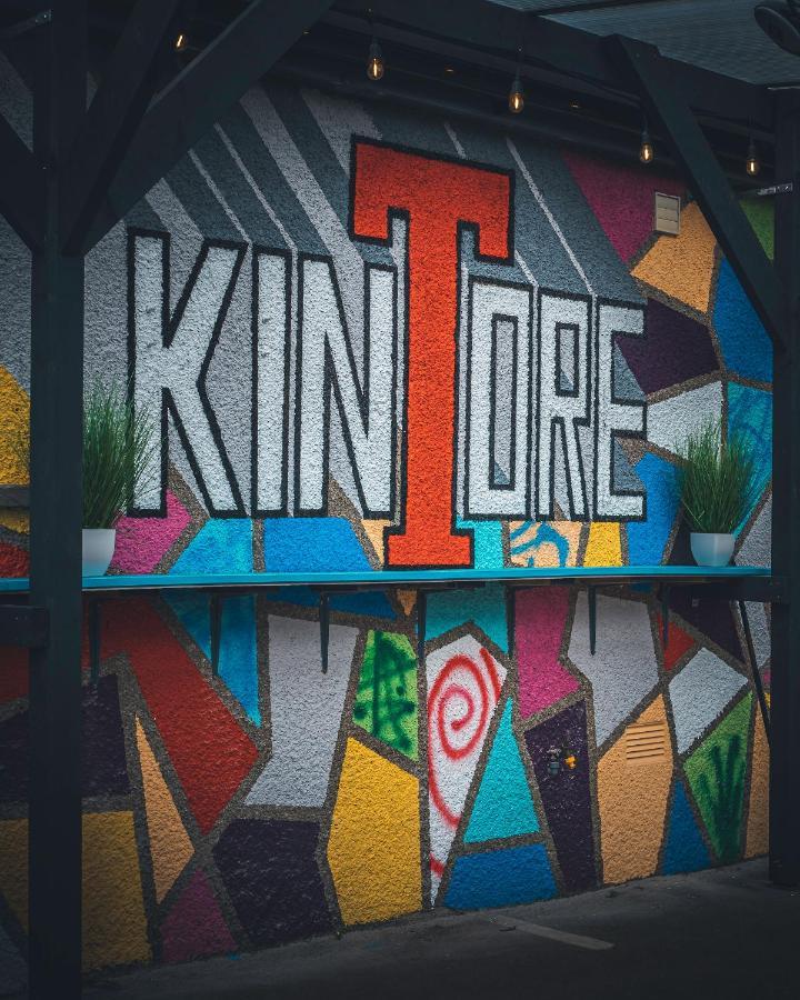 The Square Kintore Exterior photo