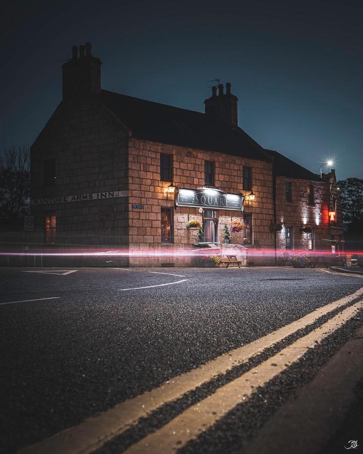 The Square Kintore Exterior photo